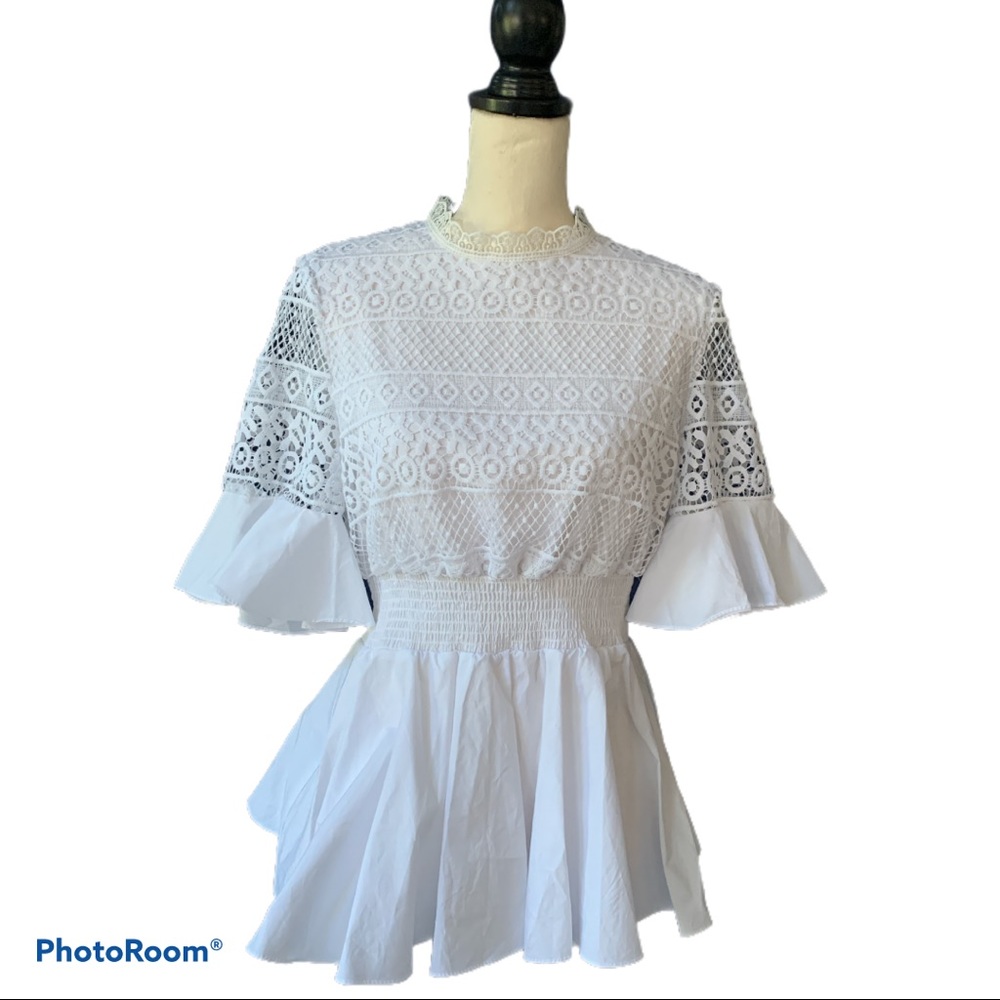 NWT Lace top size L 100% cotton